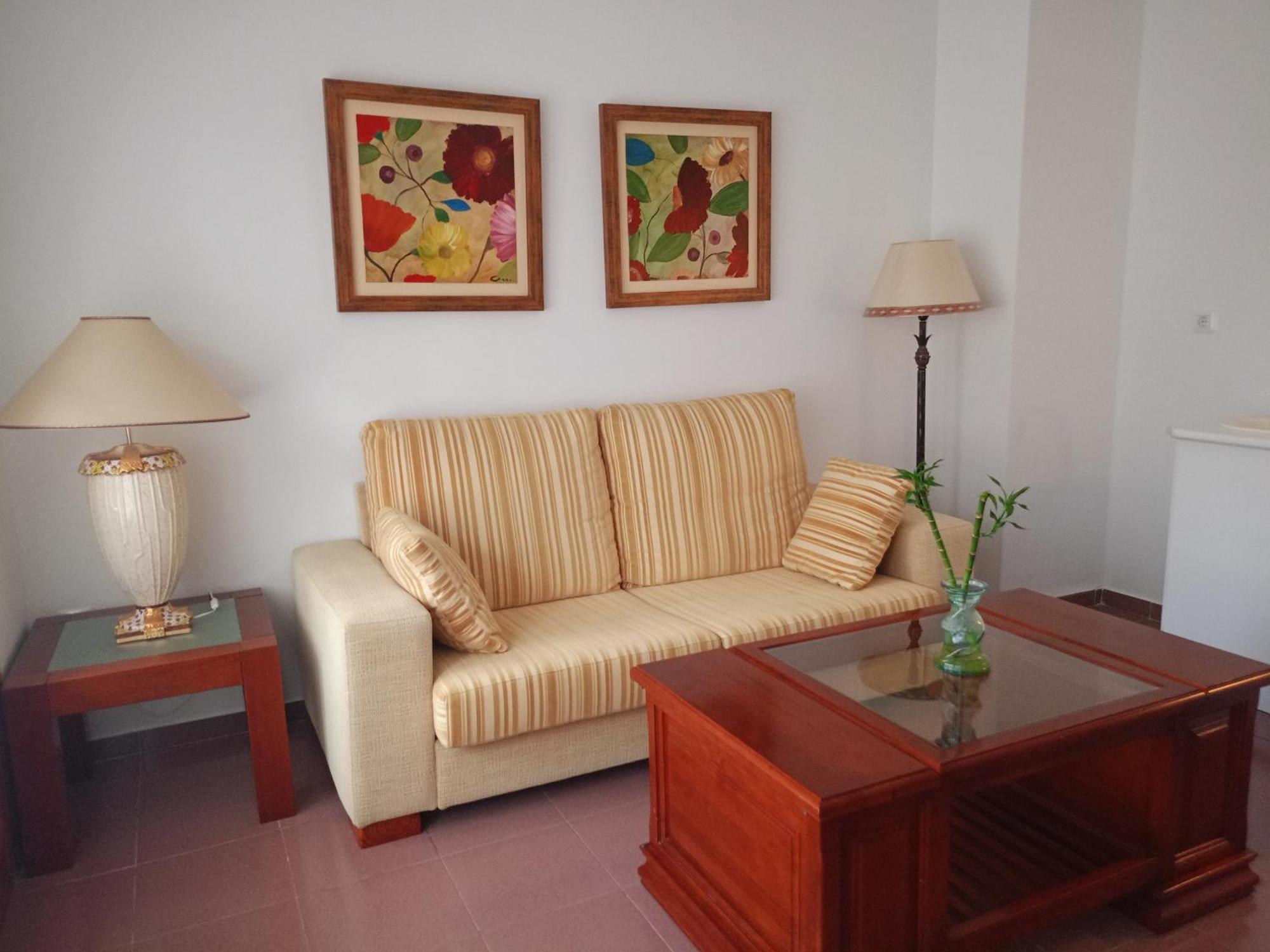 Villa Cultural Montelucia Montecorto Phòng bức ảnh